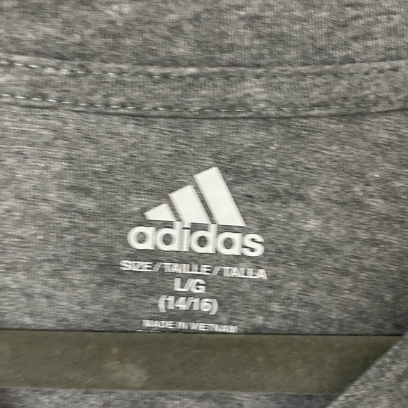 Adidas boy’s size large (14/16) graphic tee - Picture 4 of 6